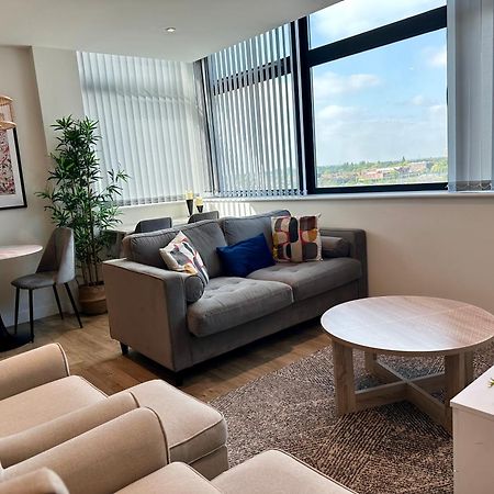 Lovely 1 Bed Apartment - Old Trafford Μάντσεστερ Εξωτερικό φωτογραφία
