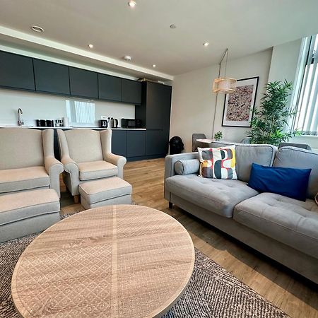 Lovely 1 Bed Apartment - Old Trafford Μάντσεστερ Εξωτερικό φωτογραφία